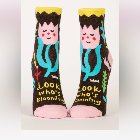 Blue Q Accessories - Blue Q “Look Who’s Blooming” women’s ankle socks colorful design New With Tags